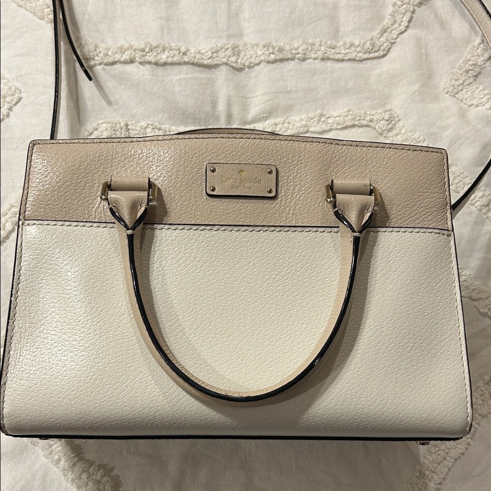 Kate Spade Beige and Cream Leather Purse
